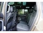 Land Rover Defender 110 P 400 E HSE Urban Spec 6 Persoons Panoramaroof Side Steps
