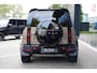 Land Rover Defender 110 P 400 E HSE Urban Spec 6 Persoons Panoramaroof Side Steps