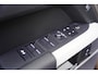Land Rover Defender 110 P 400 E HSE Urban Spec 6 Persoons Panoramaroof Side Steps