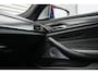 BMW M5 5-serie F90 Schuifdak Marina Blue 22'' Vossen Downpipe
