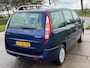 Fiat Ulysse 2.0-16V Dynamic 7 Persoons! Airco Electric pakket ABS Audio/CD TCS EBD Dakrails Trekhaak Dealeronderhoud Nieuwe Apk!