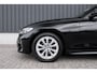 BMW 3-Serie Touring 320i High Executive*Trekhaak*Navigatie*Automaat*