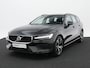 Volvo V60 B3 Essential Edition | Adaptive Cruise | BLIS | Trekhaak | Stoelverwarming | Google | 18"