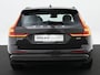 Volvo V60 B3 Essential Edition | Adaptive Cruise | BLIS | Trekhaak | Stoelverwarming | Google | 18"