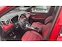 MG EHS 1.5 TGDI Luxury | EERSTE EIGENAAR| Navigatie | Panorama dak | Clima | Carplay | Cruise controle | Rood leder interieur |