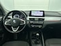 BMW X1 SDrive18i Executive Edition (GROOT-NAVIGATIE, CARPLAY, CAMERA, HEAD-UP, CLIMA, 1e EIGENAAR, GOED ONDERHOUDEN)