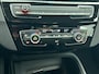 BMW X1 SDrive18i Executive Edition (GROOT-NAVIGATIE, CARPLAY, CAMERA, HEAD-UP, CLIMA, 1e EIGENAAR, GOED ONDERHOUDEN)