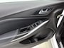 Opel Grandland 1.6 Plug-In Hybrid GS 210pk Automaat | Afneembare Trekhaak | Navigatie | Climate Control | Adaptieve Cruise Control | Achteruitrijcamera | Parkeersensoren Voor + Achter | 18" Lichtmetalen Velgen | Verwarmbare Voorstoelen + Stuur | Apple Carplay/Android Auto |