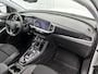 Opel Grandland 1.6 Plug-In Hybrid GS 210pk Automaat | Afneembare Trekhaak | Navigatie | Climate Control | Adaptieve Cruise Control | Achteruitrijcamera | Parkeersensoren Voor + Achter | 18" Lichtmetalen Velgen | Verwarmbare Voorstoelen + Stuur | Apple Carplay/Android Auto |