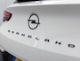 Opel Grandland 1.2 GS 130pk Automaat | Navigatie via Apple Carplay/Android Auto | Climate Control | Adaptieve Cruise Control | Achteruitrijcamera | Parkeersensoren Voor + Achter | 18" Lichtmetalen Velgen | DAB Ontvanger | Verwarmbare Voorstoelen en Stuur |