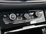 Opel Grandland 1.2 GS 130pk Automaat | Navigatie via Apple Carplay/Android Auto | Climate Control | Adaptieve Cruise Control | Achteruitrijcamera | Parkeersensoren Voor + Achter | 18" Lichtmetalen Velgen | DAB Ontvanger | Verwarmbare Voorstoelen en Stuur |