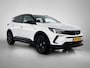 Opel Grandland 1.2 GS 130pk Automaat | Navigatie via Apple Carplay/Android Auto | Climate Control | Adaptieve Cruise Control | Achteruitrijcamera | Parkeersensoren Voor + Achter | 18" Lichtmetalen Velgen | DAB Ontvanger | Verwarmbare Voorstoelen en Stuur |