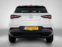 Opel Grandland 1.2 GS 130pk Automaat | Navigatie via Apple Carplay/Android Auto | Climate Control | Adaptieve Cruise Control | Achteruitrijcamera | Parkeersensoren Voor + Achter | 18" Lichtmetalen Velgen | DAB Ontvanger | Verwarmbare Voorstoelen en Stuur |