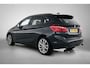 BMW 2-Serie Active Tourer 225i Luxury Automaat (PANORAMADAK, AFNEEMBARE TREKHAAK, STOELVERWARMING, SFEERVERLICHTING)