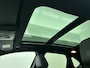 BMW 2-Serie Active Tourer 225i Luxury Automaat (PANORAMADAK, AFNEEMBARE TREKHAAK, STOELVERWARMING, SFEERVERLICHTING)