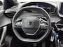 Peugeot 2008 1.2 Allure 100pk | Navigatie | Climate Control | Cruise Control | Achteruitrijcamera | Parkeersensoren Voor + Achter | LED | 17" Lichtmetalen Velgen | DAB Ontvanger | Apple Carplay/Android Auto |