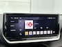 Peugeot 2008 1.2 Allure 100pk | Navigatie | Climate Control | Cruise Control | Achteruitrijcamera | Parkeersensoren Voor + Achter | LED | 17" Lichtmetalen Velgen | DAB Ontvanger | Apple Carplay/Android Auto |