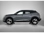 Peugeot 2008 1.2 Allure 100pk | Navigatie | Climate Control | Cruise Control | Achteruitrijcamera | Parkeersensoren Voor + Achter | LED | 17" Lichtmetalen Velgen | DAB Ontvanger | Apple Carplay/Android Auto |