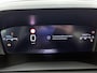 Peugeot 2008 1.2 Allure 100pk | Navigatie | Climate Control | Cruise Control | Achteruitrijcamera | Parkeersensoren Voor + Achter | LED | 17" Lichtmetalen Velgen | DAB Ontvanger | Apple Carplay/Android Auto |