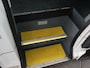 Volkswagen Crafter 2.0 TDI ROLSTOEL AUTO 9-PERS. + 4 ROLSTOELEN *EXCL. BTW* - EURO 6 - LIFT