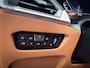 BMW 3-Serie Touring 330e xDrive M-Sport | Laser Pano HUD Leder Stuurverwarming