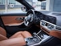 BMW 3-Serie Touring 330e xDrive M-Sport | Laser Pano HUD Leder Stuurverwarming