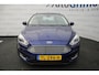 Ford Focus Wagon 1.5 Titanium Edition nette stationcar met trekhaak