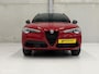 Alfa Romeo Stelvio 2.0 T AWD B-Tech Panodak Leer Navi Carplay Camera Trekhaak