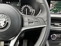 Alfa Romeo Stelvio 2.0 T AWD B-Tech Panodak Leer Navi Carplay Camera Trekhaak