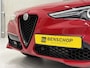 Alfa Romeo Stelvio 2.0 T AWD B-Tech Panodak Leer Navi Carplay Camera Trekhaak