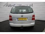 Volkswagen Touran 2.0-16V FSI Trendline nette MPV met trekhaak
