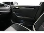 Volkswagen T-Roc 1.5 TSI Sport Black Style * Pano - Virtual - Trekhaak - Camera - 19" - ACC - Blind Spot *