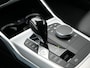 BMW 3-Serie Touring 330e Luxury Line Plug In Hybrid 293pk Dealer O.H PHEV | Panodak | Adaptive Cruise | 360 Camera | Lederen Sportstoelen Memory & Verwarmd | Harman & Kardon |  Apple Carplay | Sfeerverlichting | Blis | Virtual | Navigatie | DAB | 19"L.M |
