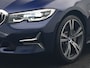 BMW 3-Serie Touring 330e Luxury Line Plug In Hybrid 293pk Dealer O.H PHEV | Panodak | Adaptive Cruise | 360 Camera | Lederen Sportstoelen Memory & Verwarmd | Harman & Kardon |  Apple Carplay | Sfeerverlichting | Blis | Virtual | Navigatie | DAB | 19"L.M |
