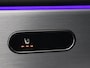 Mercedes-Benz A-klasse 200 AMG | Panoramadak | Trekhaak | Carplay | Adaptive cruise | Stoelverwarming | Camera | Leder/Alcantara | Navigatie | Full LED | Sfeerverlichting | Park Assist