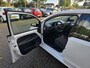 Volkswagen Up! 1.0 BMT take up! / Airco/ Elektrische ramen/ LED