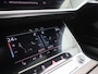 Audi A6 Avant 55 TFSI e quattro S edition Competition 367 PK | S-line | Automaat | Navigatie | Camera | Panoramadak | Adaptive Cruise Control | Climate Control | Stoelverwarming | Virtual Cockpit | HD LED Matrix | Lichtmetalen velgen | Privacy glass |