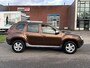 Dacia Duster 1.6 Aniversare 2wd Airco*Leder*Trekhaak*LM velgen*Parkeersensoren*1e Eigenaar*Dealer onderhouden*