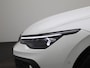 Volkswagen Golf 1.5 eHybrid GTE 272 PK | Automaat | Plug-In | Panorama Dak | Volledig Leder | Sport Pakket | Trekhaak | 18 Inch Catania Velgen | LED Matrix Koplampen | Navigatie | Digital Cockpit Pro | Stoelverwarming | Stuurwielverwarming | Side Assist | Head-Updisplay