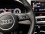 Audi A4 Avant 35 TFSI S-Line Sport 150Pk Automaat (2X S-LINE, APPLE CARPLAY, GROOT NAVI, STOELVERWARMING, LEDER, SPORTSTOELEN, PLAT S-LINE SPORTSTUUR, GETINT GLAS, FLIPPERS, ELEK ACHTERKLEP, NIEUWSTAAT)