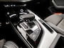 Audi A4 Avant 35 TFSI S-Line Sport 150Pk Automaat (2X S-LINE, APPLE CARPLAY, GROOT NAVI, STOELVERWARMING, LEDER, SPORTSTOELEN, PLAT S-LINE SPORTSTUUR, GETINT GLAS, FLIPPERS, ELEK ACHTERKLEP, NIEUWSTAAT)