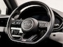 Audi A4 Avant 35 TFSI S-Line Sport 150Pk Automaat (2X S-LINE, APPLE CARPLAY, GROOT NAVI, STOELVERWARMING, LEDER, SPORTSTOELEN, PLAT S-LINE SPORTSTUUR, GETINT GLAS, FLIPPERS, ELEK ACHTERKLEP, NIEUWSTAAT)