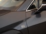 Lexus UX 250h F Sport Design | Leder | Camera | Trekhaak | Stoelverwarming | Adapt. cruise