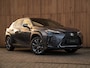 Lexus UX 250h F Sport Design | Leder | Camera | Trekhaak | Stoelverwarming | Adapt. cruise