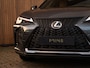 Lexus UX 250h F Sport Design | Leder | Camera | Trekhaak | Stoelverwarming | Adapt. cruise