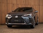 Lexus UX 250h F Sport Design | Leder | Camera | Trekhaak | Stoelverwarming | Adapt. cruise