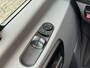 Mercedes-Benz Sprinter 213 2.2 CDI 366 | 3 Persoons | Trekhaak | Cruise Control | Stoelverwarming | Bluetooth | Multifunctioneel Stuurwiel | LED Flitsers | Camera |