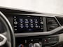 Volkswagen Transporter 2.0 TDI L1H1 28 Highline 150Pk Automaat (APPLE CARPLAY, GROOT NAVI, 3 ZITS, ADAPTIVE CRUISE, PARKEERSENSOREN, LM VELGEN, NIEUWE APK, NIEUWSTAAT)