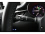 Toyota C-HR 1.2 Dynamic | Trekhaak | Navigatie | Climate Control | 1300 KG Trekvermogen |