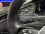 Volkswagen T-Roc 2.0 TSI Pano Virtual Leer LED 19” Velgen CarPlay
